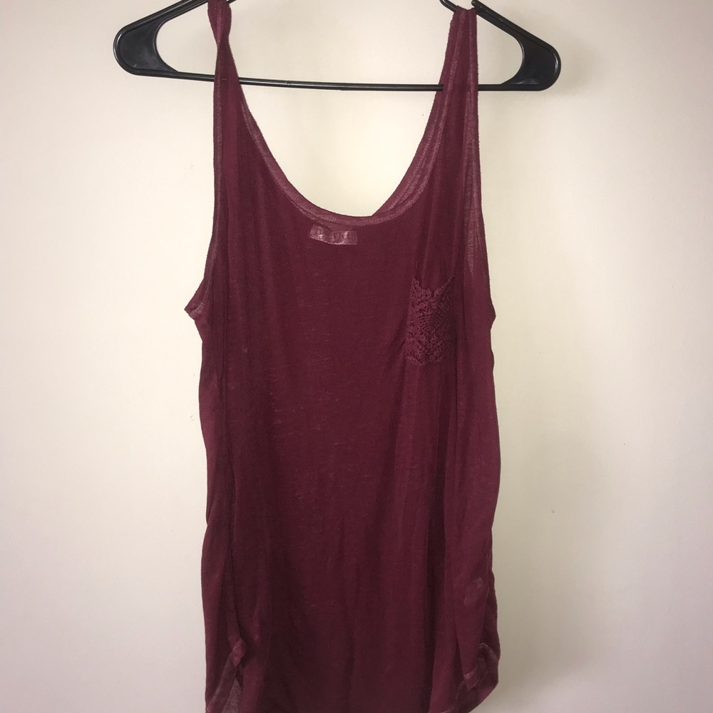 Thin and light tank !